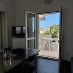Brezza Di Levante Nyaraló Calabernardo